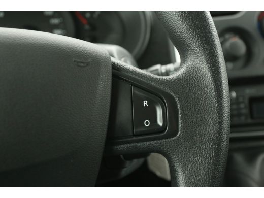 Renault Kangoo 1.5 dCi 75 L1H1 Airco Cruise Parkeersensoren Bluetooth Elektrpakket Schuifdeur ActivLease financial lease