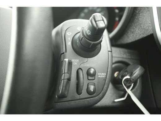 Renault Kangoo 1.5 dCi 75 L1H1 Airco Cruise Parkeersensoren Bluetooth Elektrpakket Schuifdeur ActivLease financial lease