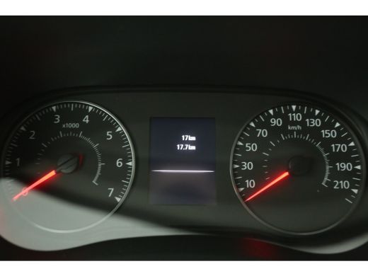 Renault Master T35 2.3 dCi 135 L3H2 NIEUW | BPM VRIJ | Airco Cruise Camera Navigatie PDC 3 Persoons LED Trekhaak ActivLease financial lease