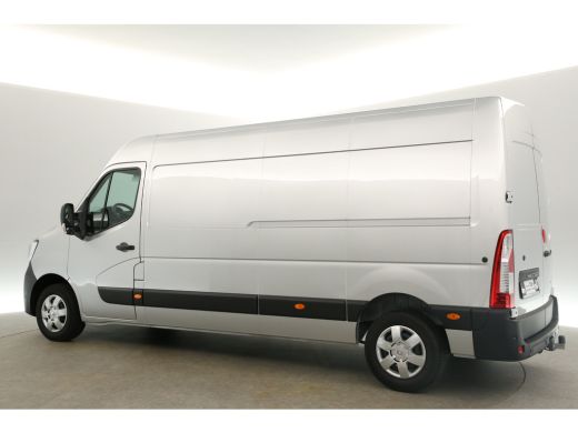 Renault Master T35 2.3 dCi 135 L3H2 NIEUW | BPM VRIJ | Airco Cruise Camera Navigatie PDC 3 Persoons LED Trekhaak ActivLease financial lease