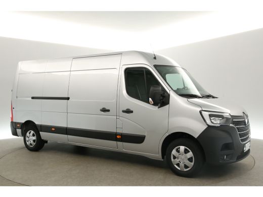 Renault Master T35 2.3 dCi 135 L3H2 NIEUW | BPM VRIJ | Airco Cruise Camera Navigatie PDC 3 Persoons LED Trekhaak ActivLease financial lease