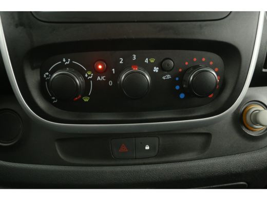 Renault Trafic 1.6 dCi T29 L1H1 Airco Cruise Navigatie Trekhaak PDC Elektrpakket ActivLease financial lease