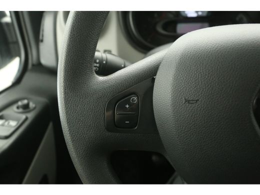 Renault Trafic 1.6 dCi T29 L1H1 Airco Cruise Navigatie Trekhaak PDC Elektrpakket ActivLease financial lease