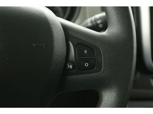 Renault Trafic 1.6 dCi T29 L1H1 Airco Navigatie Parkeersensoren Elektrpakket Schuifdeur ActivLease financial lease