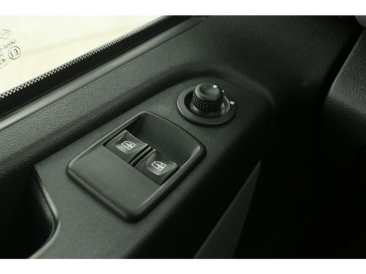 Renault Trafic 1.6 dCi T29 L1H1 Airco Navigatie Parkeersensoren Elektrpakket Schuifdeur ActivLease financial lease