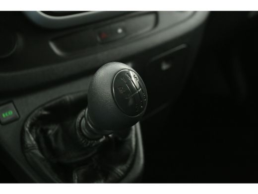 Renault Trafic 1.6 dCi T29 L1H1 Airco Navigatie Parkeersensoren Elektrpakket Schuifdeur ActivLease financial lease