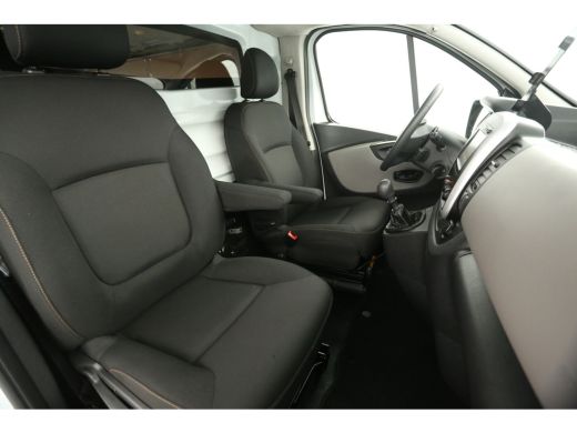 Renault Trafic 1.6 dCi T29 L1H1 Airco Navigatie Parkeersensoren Elektrpakket Schuifdeur ActivLease financial lease