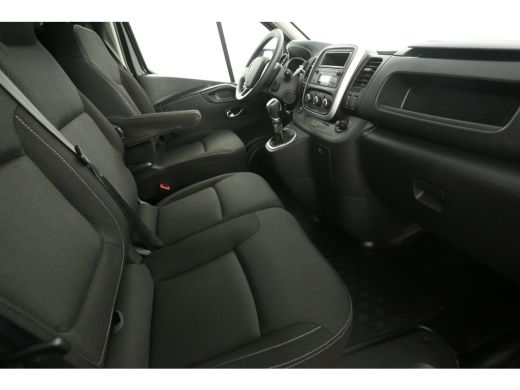 Renault Trafic 2.0 dCi T29 L1H1 146PK Automaat Airco Camera PDC LED 3 Persoons Elektrpakket ActivLease financial lease
