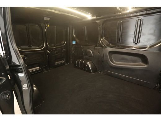 Renault Trafic 2.0 dCi T29 L1H1 146PK Automaat Airco Camera PDC LED 3 Persoons Elektrpakket ActivLease financial lease