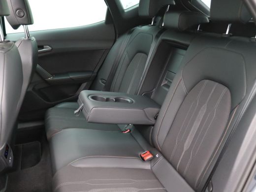 Seat Formentor 1.4 e-Hybrid Performance 204PK DSG Pano-Schuifdak, Adaptieve Cruise Controle, Side Assist, Keyles... ActivLease financial lease