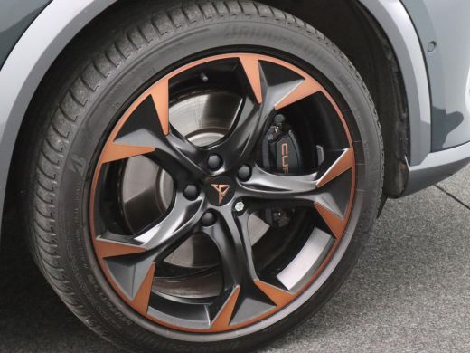 Seat Formentor 1.4 e-Hybrid VZ Performance 245PK DSG Pano-Schuifdak, Adaptieve Cruise Controle, Achteruitrijcame... ActivLease financial lease