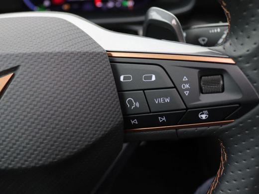 Seat Formentor 1.4 e-Hybrid VZ Performance 245PK DSG Pano-Schuifdak, Adaptieve Cruise Controle, Achteruitrijcame... ActivLease financial lease