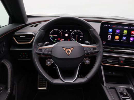 Seat Formentor 1.4 e-Hybrid VZ Performance 245PK DSG Pano-Schuifdak, Adaptieve Cruise Controle, Volleder, Stoel-... ActivLease financial lease
