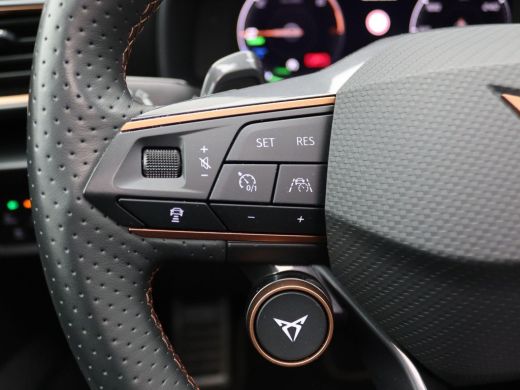 Seat Formentor 1.4 e-Hybrid VZ Performance 245PK DSG Pano-Schuifdak, Adaptieve Cruise Controle, Volleder, Stoel-... ActivLease financial lease