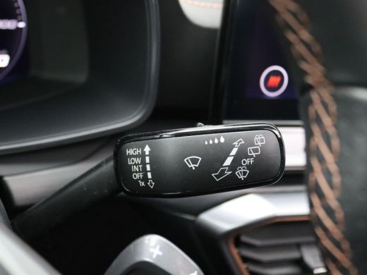 Seat Formentor 1.4 e-Hybrid VZ Performance 245PK DSG Pano-Schuifdak, Adaptieve Cruise Controle, Volleder, Stoel-... ActivLease financial lease