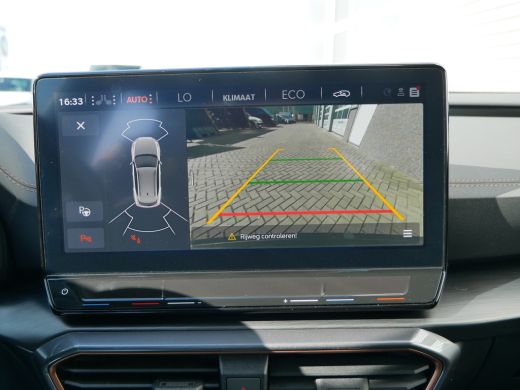 Seat Formentor CUPRA  1.4 e-hybrid  VZ 245PK | Achteruitrijcamera | Lichtmetalen velgen 19" | Wegklapbare trekhaak ActivLease financial lease