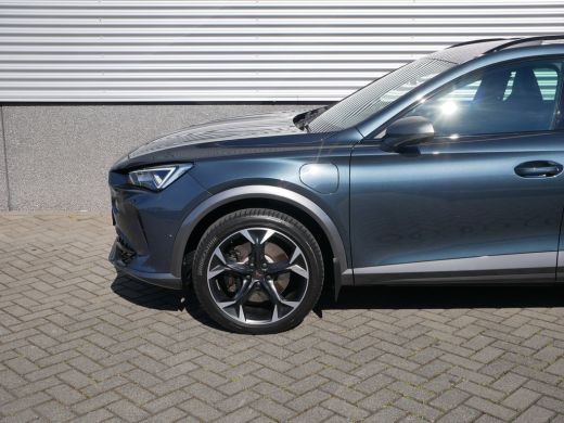 Seat Formentor CUPRA  1.4 e-hybrid  VZ 245PK | Achteruitrijcamera | Lichtmetalen velgen 19" | Wegklapbare trekhaak ActivLease financial lease