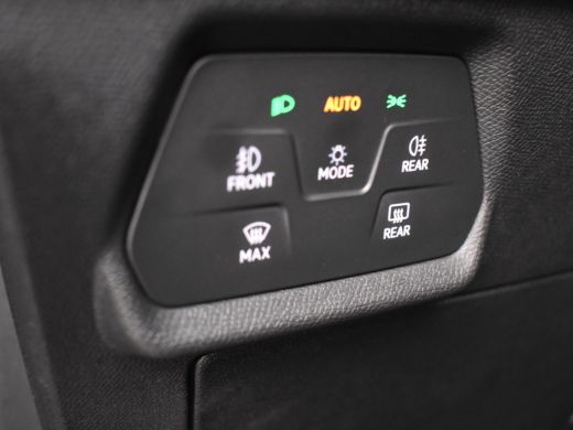 Seat Leon Sportstourer 1.4 e-Hybrid 245pk PHEV VZ Performance | Trekhaak | Adaptief cruise control | Park assist | Camer... ActivLease financial lease