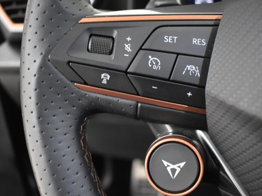 Seat Leon Sportstourer 1.4 e-Hybrid 245pk PHEV VZ Performance | Trekhaak | Adaptief cruise control | Park assist | Camer... ActivLease financial lease