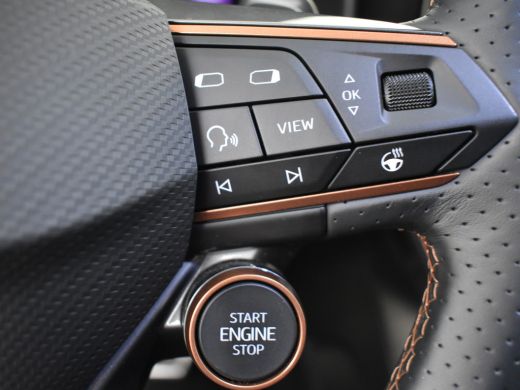 Seat Leon Sportstourer 1.4 e-Hybrid 245pk PHEV VZ Performance | Trekhaak | Adaptief cruise control | Park assist | Camer... ActivLease financial lease
