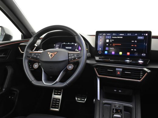Seat Leon Sportstourer 1.4 e-Hybrid 245pk PHEV VZ Performance | Trekhaak | Adaptief cruise control | Park assist | Camer... ActivLease financial lease