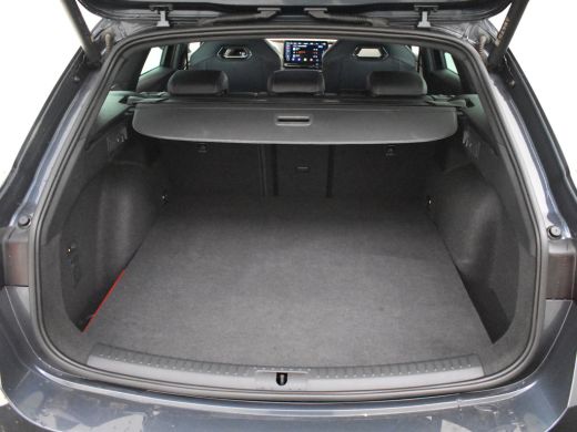 Seat Leon Sportstourer 1.4 e-Hybrid 245pk PHEV VZ Performance | Trekhaak | Adaptief cruise control | Park assist | Camer... ActivLease financial lease