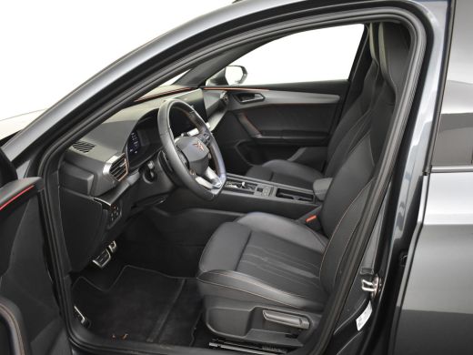 Seat Leon Sportstourer 1.4 e-Hybrid 245pk PHEV VZ Performance | Trekhaak | Adaptief cruise control | Park assist | Camer... ActivLease financial lease