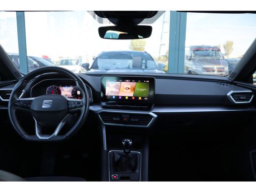 Seat Leon Sportstourer 1.5 TSI FR Launch Edition | Navigatie | Cruise Control | Parkeersensoren | Full-Link | ActivLease financial lease