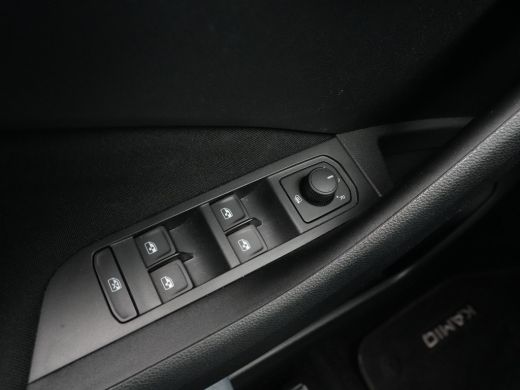 Skoda Kamiq 1.0 TSI 115pk DSG Selection Navi via App Clima Cruise Pdc 28 ActivLease financial lease