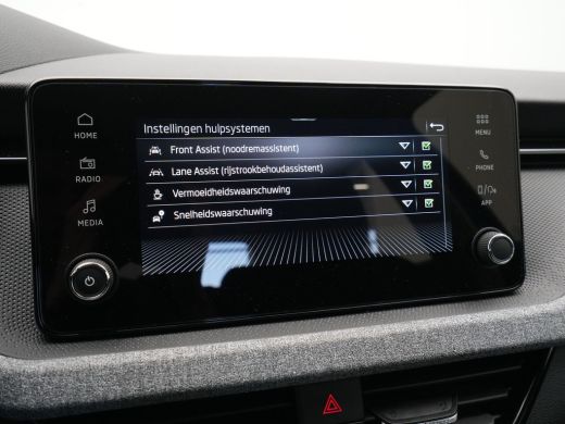 Skoda Kamiq 1.0 TSI 115pk DSG Selection Navi via App Clima Cruise Pdc 28 ActivLease financial lease