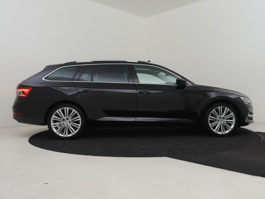 Skoda Superb Combi 1.4 TSI 218pk PHEV iV Business Edition Plus | Panorama dak | 360 Camera | Park assist | Ada... ActivLease financial lease