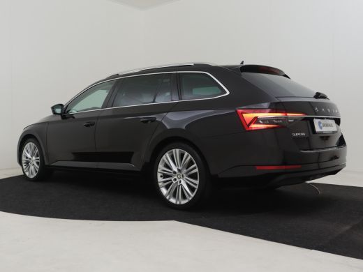 Skoda Superb Combi 1.4 TSI 218pk PHEV iV Business Edition Plus | Panorama dak | 360 Camera | Park assist | Ada... ActivLease financial lease