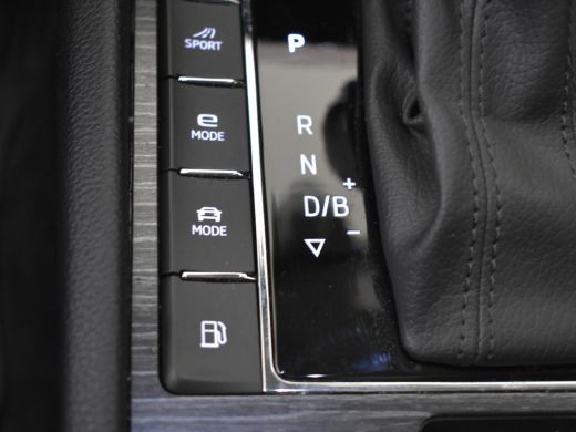 Skoda Superb Combi 1.4 TSI 218pk PHEV iV Business Edition Plus | Panorama dak | 360 Camera | Park assist | Ada... ActivLease financial lease