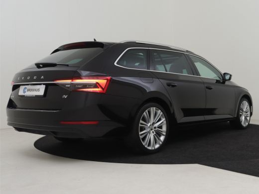 Skoda Superb Combi 1.4 TSI 218pk PHEV iV Business Edition Plus | Panorama dak | 360 Camera | Park assist | Ada... ActivLease financial lease