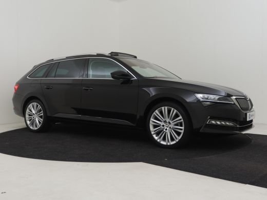 Skoda Superb Combi 1.4 TSI 218pk PHEV iV Business Edition Plus | Panorama dak | 360 Camera | Park assist | Ada... ActivLease financial lease