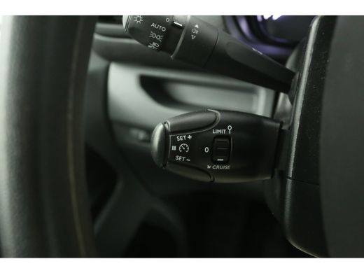 Toyota ProAce Worker 2.0 D-4D L2H1 145PK Airco Cruise Carplay Parkeersensoren 3 Persoons Elektrpakket ActivLease financial lease