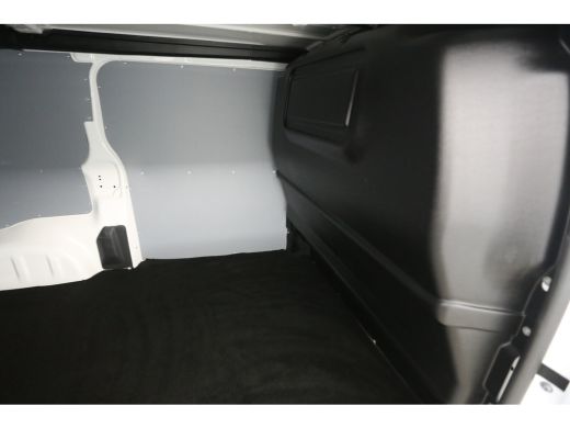Toyota ProAce Worker 2.0 D-4D L2H1 145PK Airco Cruise Carplay Parkeersensoren 3 Persoons Elektrpakket ActivLease financial lease