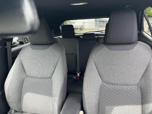 Toyota Yaris Cross 1.5 Hybrid 115 First Edition | Navigatie | Apple CarPlay/Android auto | Stuur en stoelverwarming ActivLease financial lease