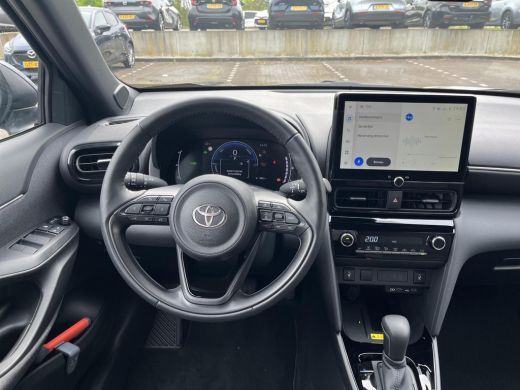 Toyota Yaris Cross 1.5 Hybrid 115 First Edition | Navigatie | Apple CarPlay/Android auto | Stuur en stoelverwarming ActivLease financial lease
