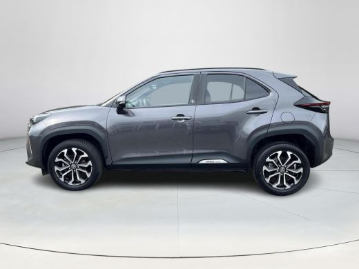 Toyota Yaris Cross 1.5 Hybrid 115 First Edition | Navigatie | Apple CarPlay/Android auto | Stuur en stoelverwarming ActivLease financial lease