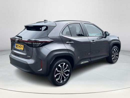 Toyota Yaris Cross 1.5 Hybrid 115 First Edition | Navigatie | Apple CarPlay/Android auto | Stuur en stoelverwarming ActivLease financial lease