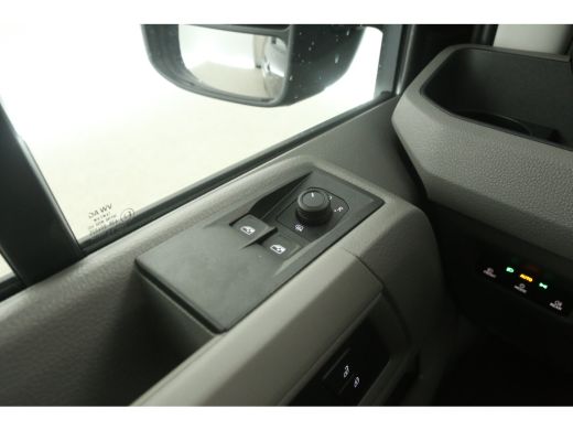 Volkswagen Crafter 2.0 TDI DSG HIGHLINE EXCLUSIVE L3H3 | FACELIFT MODEL | BPM VRIJ | NIEUW 3000KG 2XSCHUIFDEUR TREKH... ActivLease financial lease