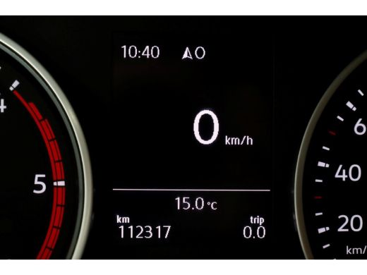 Volkswagen Crafter 35 2.0 TDI 177pk E6 RWD L3H3 (L2H2) Airco/Navi/Camera Trekhaak 3500kg 05-2018 ActivLease financial lease