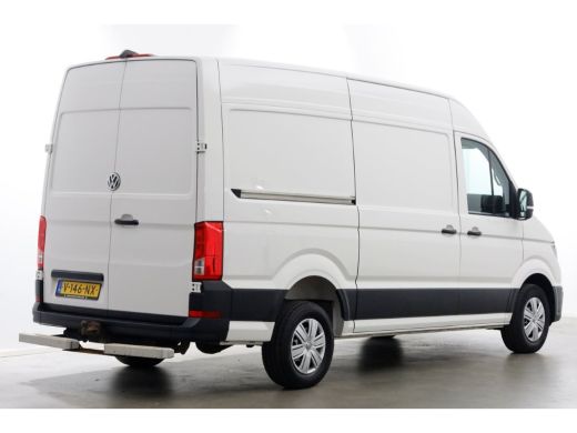 Volkswagen Crafter 35 2.0 TDI 177pk E6 RWD L3H3 (L2H2) Airco/Navi/Camera Trekhaak 3500kg 05-2018 ActivLease financial lease