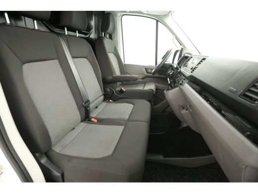 Volkswagen Crafter 35 2.0 TDI L3H3 141PK DSG 3000KG Trekgew. Automaat Airco Cruise 3 Persoons Elektrpakket ActivLease financial lease