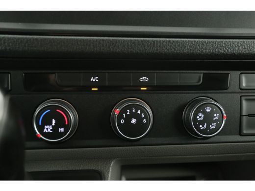 Volkswagen Crafter 35 2.0 TDI L3H3 141PK DSG 3000KG Trekgew. Automaat Airco Cruise 3 Persoons Elektrpakket ActivLease financial lease