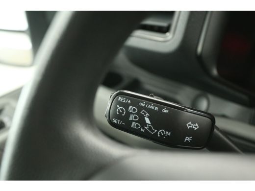 Volkswagen Crafter 35 2.0 TDI L3H3 141PK DSG 3000KG Trekgew. Automaat Airco Cruise 3 Persoons Elektrpakket ActivLease financial lease