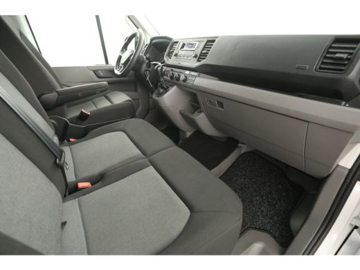 Volkswagen Crafter 35 2.0 TDI L3H3 141PK DSG 3000KG Trekgew. Automaat Airco Cruise 3 Persoons Elektrpakket ActivLease financial lease