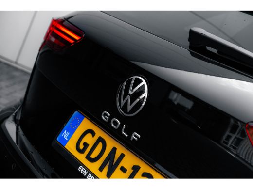 Volkswagen GOLF Variant 1.5 eTSI 116PK Life Business | Elek. Stoelen | Stoelverwarming | Sfeerverlichting | Navigatie | A... ActivLease financial lease