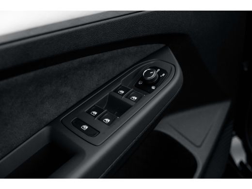 Volkswagen GOLF Variant 1.5 eTSI 116PK Life Business | Elek. Stoelen | Stoelverwarming | Sfeerverlichting | Navigatie | A... ActivLease financial lease